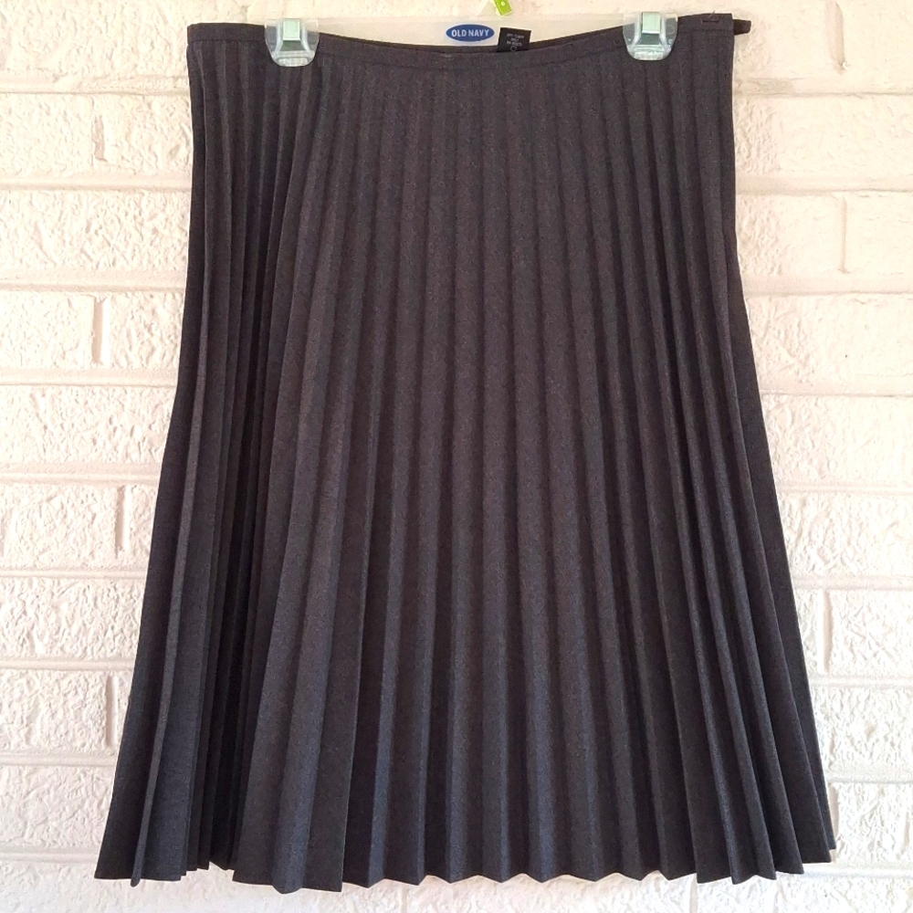Express Gray Pleated Skirt, 11/12